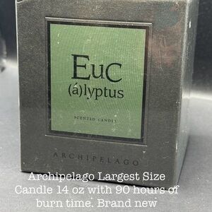 Archipelago Eucalyptus Scented Candle-14 oz- 90 hour burn time- sealed in box